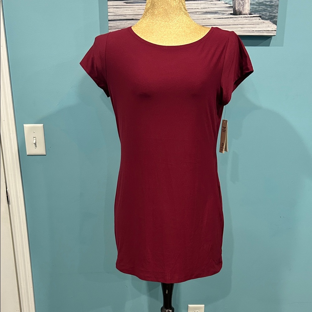 Chic Burgundy Short Sleeve Women's Top